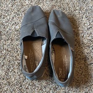Toms shoes